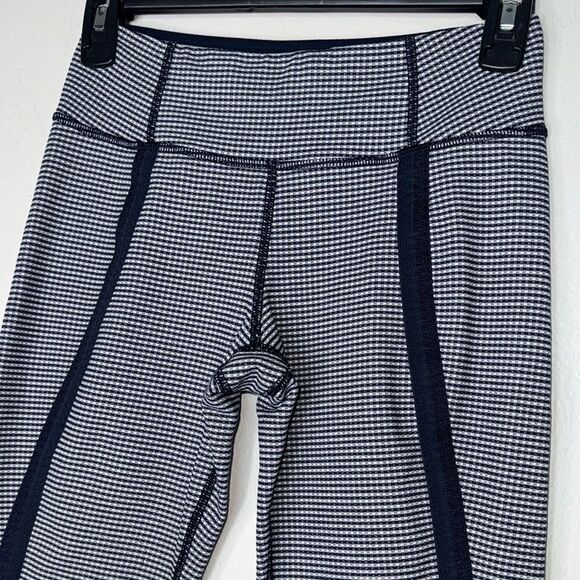 Lululemon Coast To Class Inkwell Gingham Pants Size 4 - Picture 3 of 6